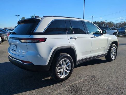 New 2025 Jeep Grand Cherokee Laredo X w/ Trailer Tow Package image 4