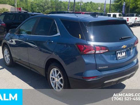 Used 2024 Chevrolet Equinox LT FWD image 10