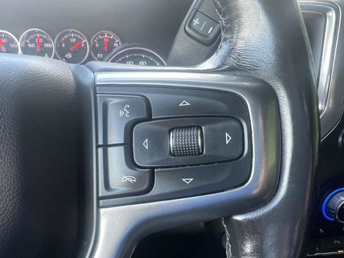 Certified 2022 Chevrolet Silverado 1500 LT Trail Boss w/ LT Trail Boss Premium Package image 17