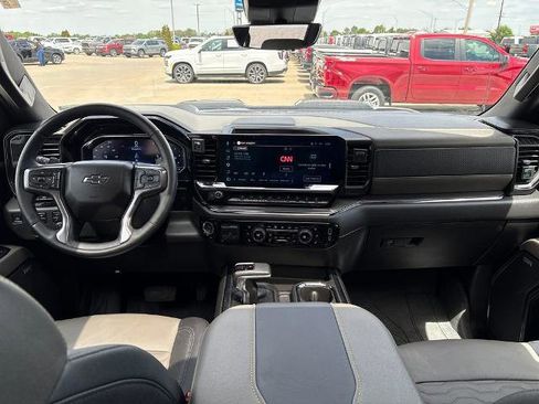 Used 2025 Chevrolet Silverado 1500 ZR2 w/ Technology Package AWD/4WD image 25