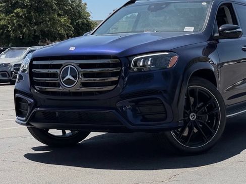 New 2026 Mercedes-Benz GLS 450 4MATIC image 3