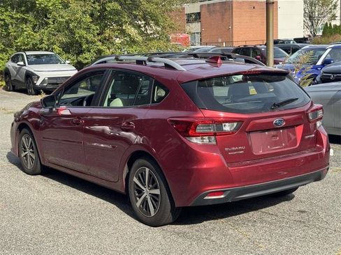 Used 2023 Subaru Impreza Premium image 5