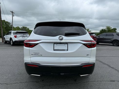Used 2021 Buick Enclave Essence w/ Sport Touring Edition FWD image 5
