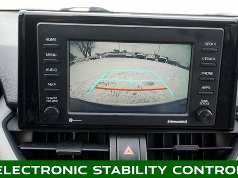 Used 2020 Toyota RAV4 XLE image 16