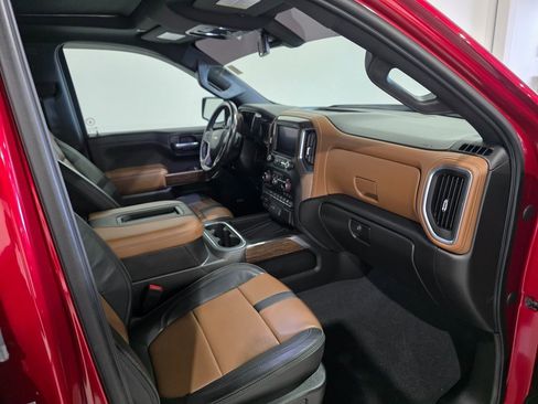 Used 2022 Chevrolet Silverado 1500 High Country w/ Z71 Off-Road Package image 20