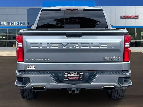 Used 2019 Chevrolet Silverado 1500 High Country w/ Technology Package AWD/4WD image 5