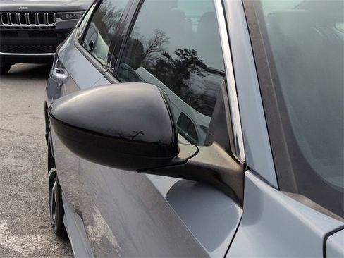 Used 2021 Honda Accord Sport image 11