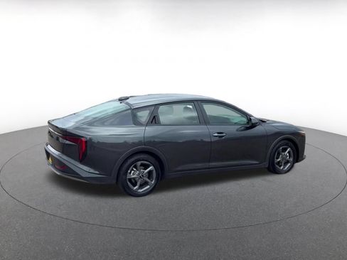 Used 2026 Kia K4 FWD image 12