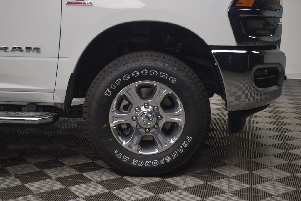 New 2027 RAM 3500 Big Horn AWD/4WD image 6