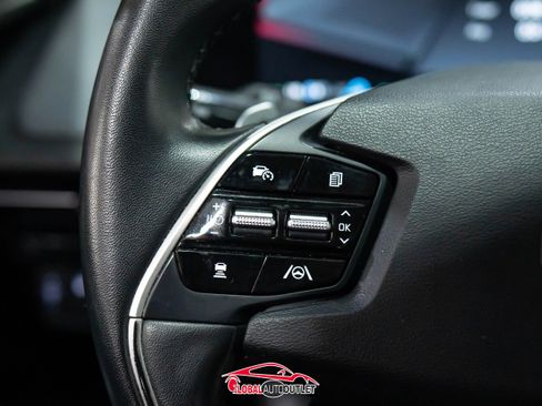 Used 2024 Kia EV6 Light image 23