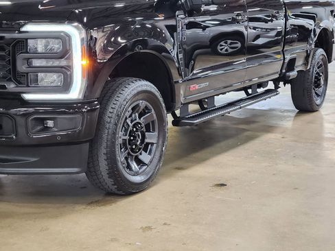 Used 2024 Ford F350 Lariat w/ Lariat Ultimate Package image 19