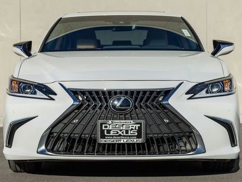 Used 2025 Lexus ES 350 w/ Premium Package image 2