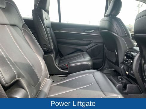 Used 2023 Jeep Grand Cherokee L Limited image 17