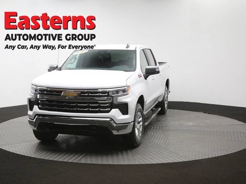 Used 2023 Chevrolet Silverado 1500 LT AWD/4WD image 51