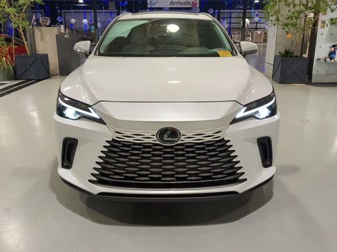 Used 2023 Lexus RX 350 Premium w/ Cold Area Package AWD/4WD image 3