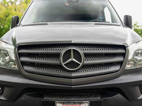 Used 2017 Mercedes-Benz Sprinter 3500 image 72