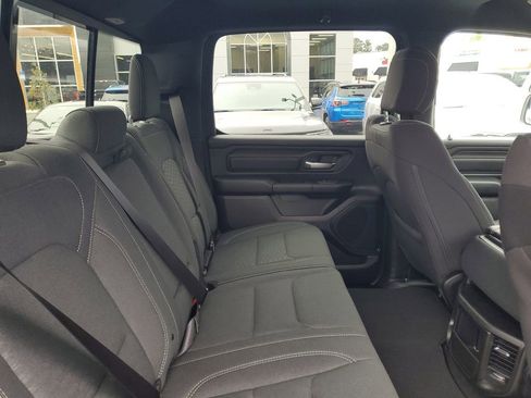 New 2026 RAM 1500 Express AWD/4WD image 28