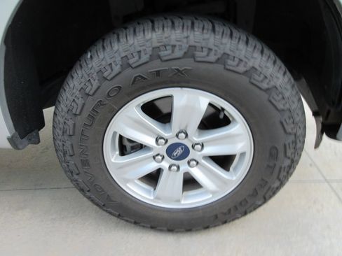 Used 2016 Ford F150 XL w/ Equipment Group 101A Mid AWD/4WD image 9