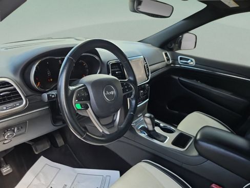 Used 2019 Jeep Grand Cherokee Limited w/ Luxury Group II RWD image 14