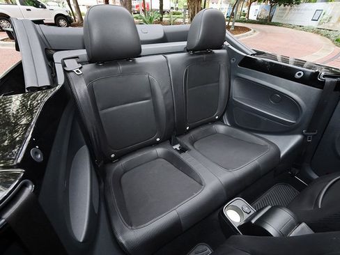 Used 2013 Volkswagen Beetle 2.0T image 28