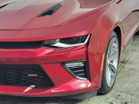 Used 2017 Chevrolet Camaro SS RWD image 9