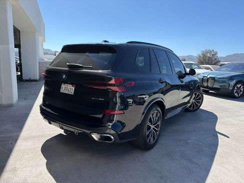 Certified 2024 BMW X5 xDrive40i w/ M Sport Package AWD/4WD image 4