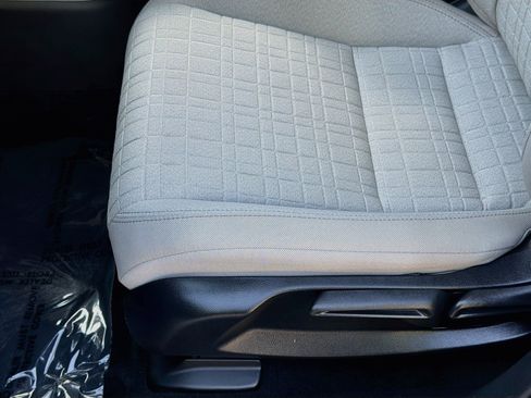 Certified 2024 Honda HR-V LX image 17
