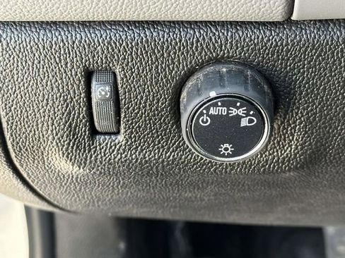 Used 2018 Chevrolet Colorado 2WD Extended Cab image 15