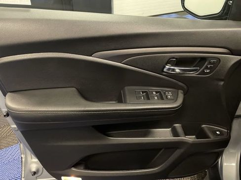 Certified 2023 Honda Ridgeline RTL-E image 13