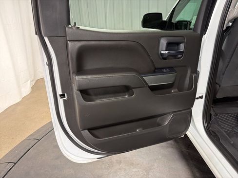 Used 2018 Chevrolet Silverado 1500 LT w/ All Star Edition image 17