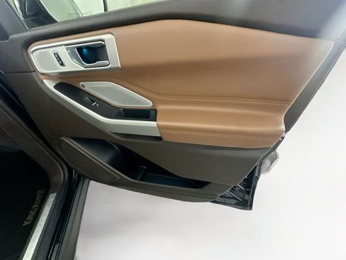 Used 2022 Ford Explorer King Ranch w/ Class IV Trailer Tow Package image 35