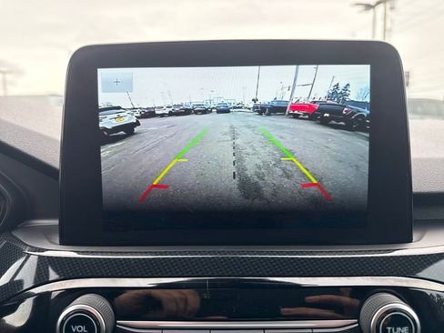 Used 2025 Ford Escape ST-Line image 23