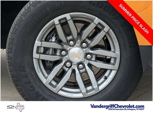 New 2026 Chevrolet Colorado LT w/ LT Convenience Package RWD image 9