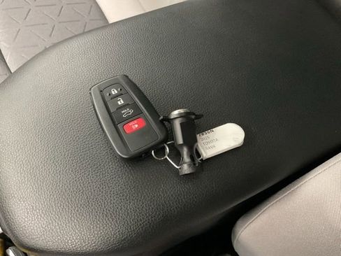 New 2025 Toyota RAV4 XLE image 23