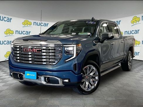 Used 2024 GMC Sierra 1500 Denali w/ Denali Reserve Package AWD/4WD image 3