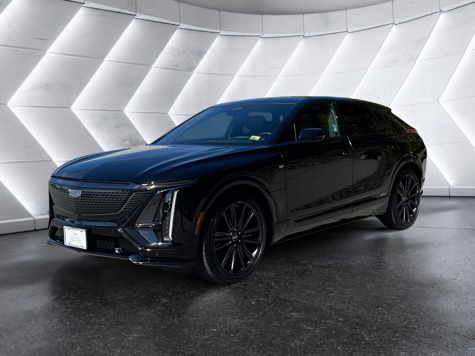 Certified 2026 Cadillac Lyriq V AWD/4WD image 2