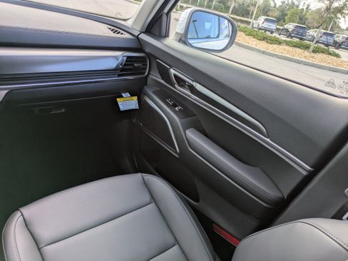 New 2025 Kia Telluride LX image 22