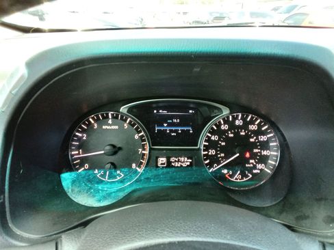 Used 2014 Nissan Pathfinder SL image 9