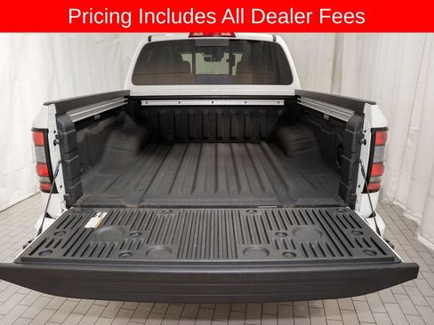 Certified 2025 Nissan Frontier PRO-4X w/ Pro Premium Package AWD/4WD image 5