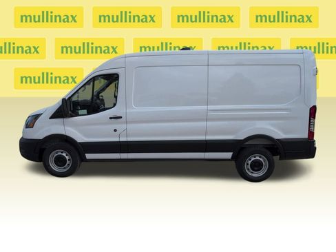 New 2026 Ford Transit 250 148 Medium Roof w/ Load Area Protection Package image 9