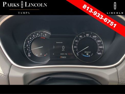 Used 2018 Lincoln MKX Premiere FWD image 28