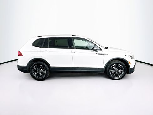 Used 2024 Volkswagen Tiguan Wolfsburg Edition image 10