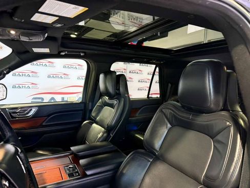 Used 2024 Lincoln Navigator L Reserve AWD/4WD image 32