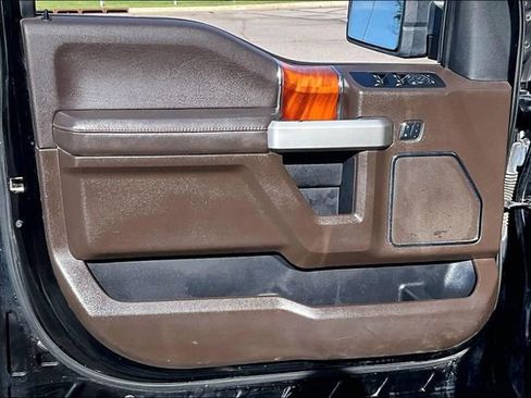 Used 2017 Ford F150 King Ranch w/ Equipment Group 601A Luxury AWD/4WD image 24