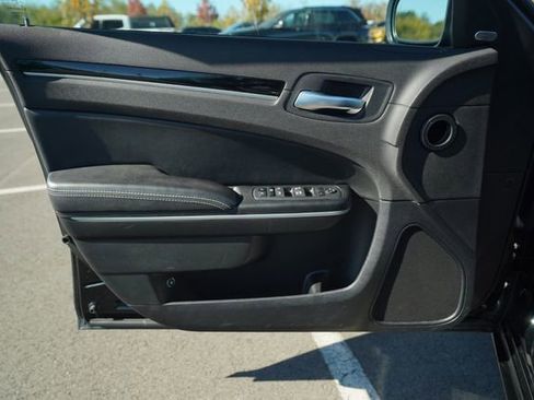 Used 2023 Chrysler 300 S image 12