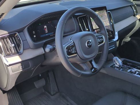 Certified 2025 Volvo XC90 B5 Core w/ Protection Package Premier image 2