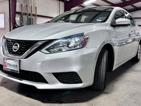 Used 2017 Nissan Sentra SV FWD image 6