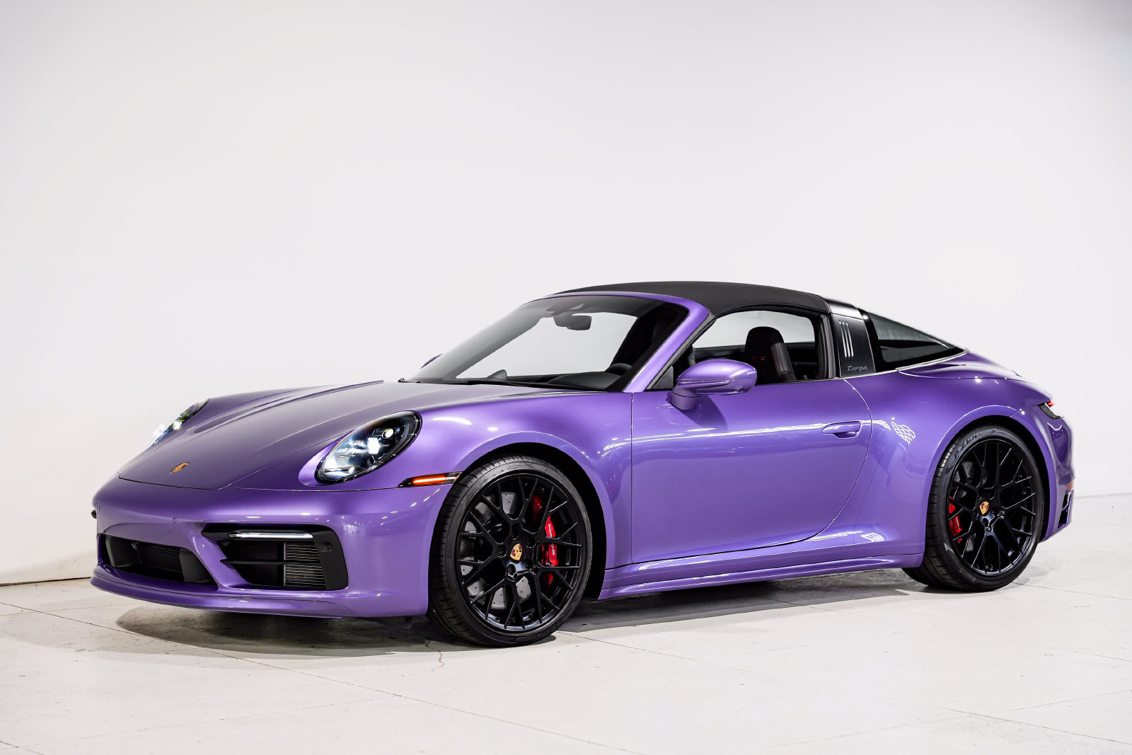 Used 2024 Porsche 911 Targa 4 GTS AWD/4WD image 7
