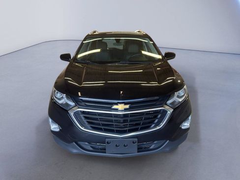 Used 2019 Chevrolet Equinox LT FWD image 2