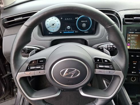 Certified 2024 Hyundai Tucson Limited AWD/4WD image 22